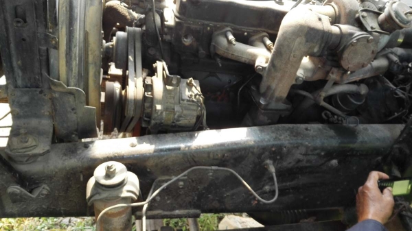 สิบล้อมือสอง/ Isuzu 195 แรง คัสซี 200 สวยทั้งเส้น ยางอ่อนนิดหน่อย