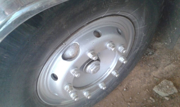 ขายรถบัสพัดลม BENZ 210 แรงม้า ยาว 12 เมตร เครื่องหน้า 64 ที่นั่ง เครื่องเสียงพร้อม ราคา 400000 ขายรถบัสพัดลม BENZ 210 แรงม้า ยาว 12 เมตร เครื่องหน้า 64 ที่นั่ง เครื่องเสียงพร้อม ราคา 400000