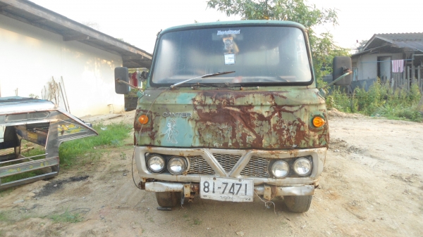 ขายซาก 4ล้อ มีเล่ม ทะเบียน ขาดหลายปี  ชุดโอน เครื่องซื้อมายังไม่ได้เปลียน คัชซีสวยๆ