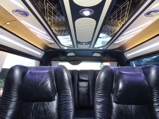 โทร 0922726669 คุณตันหยงรถตู้เบสมือสองฝั่งธน รถตู้ เวนจูรี่ แต่งวีไอพี  ปี 2009