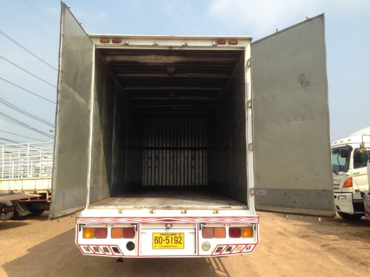 ขาย 6ล้อตู้แห้ง10บาน/รุ่น FTR/240 แรงม้า/ยาว 7.5ม./ปี55 ขาย 6ล้อตู้แห้ง10บาน/รุ่น FTR/240 แรงม้า/ยาว 7.5ม./ปี55