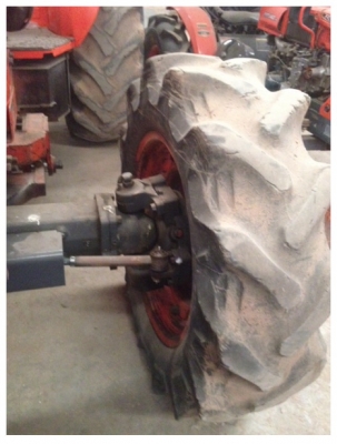 ขายรถแทรกเตอร์มืสอง