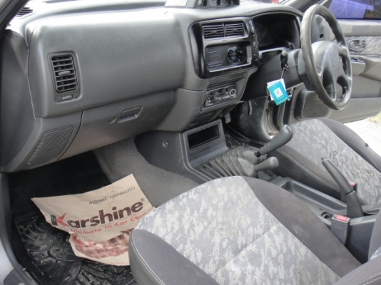 4WD ปี2001 เครื่องดี2.8 ขับดี เกืยปกติ 165000฿ Tel 086-269-1888 หรือ 086-474-7394 คานหน้าเดิม สีบาง คัชชีสวยมาก 4WD ปี2001 เครื่องดี2.8 ขับดี เกืยปกติ 165000฿ Tel 086-269-1888 หรือ 086-474-7394 คานหน้าเดิม สีบาง คัชชีสวยมาก