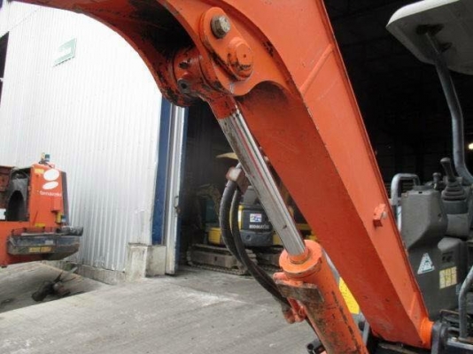 HITACHI ZX30U-2 รถเก่านอกแท้ญี่ปุ่น สภาพพร้อมใช้งานมีเอกสารอินวอย สนใจติดต่อ คุณวัชรัตน์ โทร:0925768909 HITACHI ZX30U-2 รถเก่านอกแท้ญี่ปุ่น สภาพพร้อมใช้งานมีเอกสารอินวอย สนใจติดต่อ คุณวัชรัตน์ โทร:0925768909