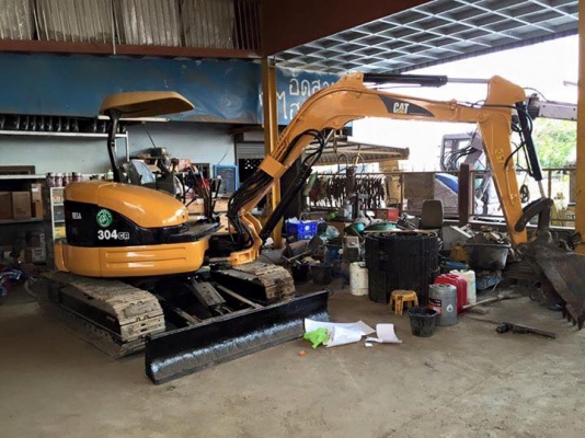 ขายด่วน CAT 304CR เก่านอก เก่าญี่ปุ่น สภาพสวยพร้อมใช้งาน เครื่องดี ปั้มดี เอวแน่น ระบบไว พร้อมทำสีเช็คระบบมีใบอินวอย สนใจติดต่อ คุณวัชรัตน์ โทร092-5768909