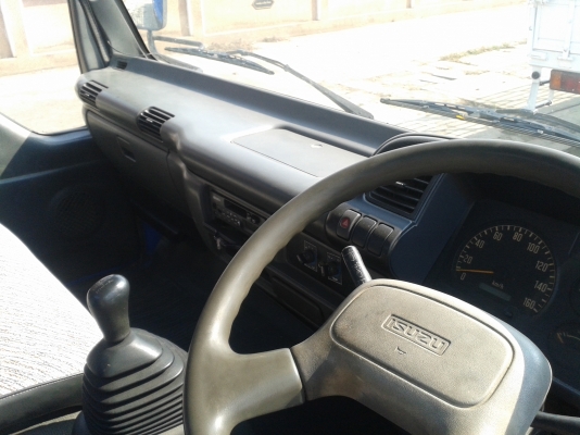 ขาย หกล้อ ISUZU NQR 150 แรง 5.5 ม ปี47 แอร์พวงมาลัยพาเวอร์เทอร์โบ ขาย หกล้อ ISUZU NQR 150 แรง 5.5 ม ปี47 แอร์พวงมาลัยพาเวอร์เทอร์โบ