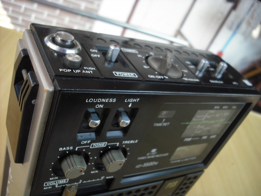 SONY ICF - 5500W เครื่อง 3 BANDS Made in Japan