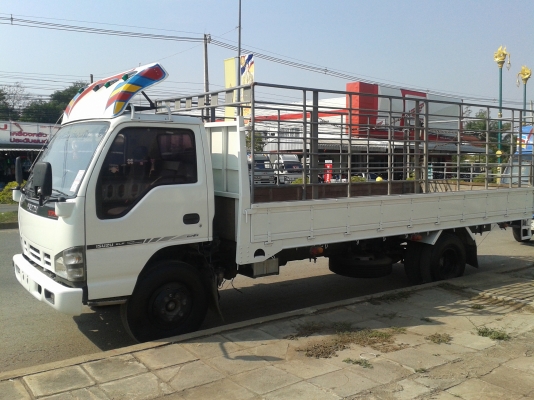 ขายหกล้อ ISUZU NQR 175 แรง "ยูโร 2 "+" คอมมอลเรล" ปี 52 ยาว 5.5 ม. ใช้มือเดียวสวยเดิมออกห้าง! แอร์+เทอร์โบ+พาเวอร์ ยางเรเดียล!!!!