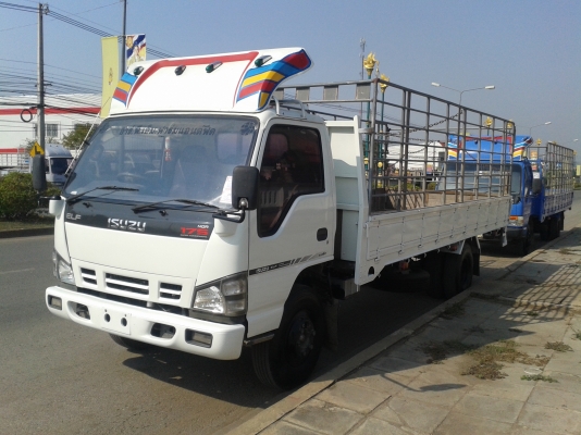 ขายหกล้อ ISUZU NQR 175 แรง "ยูโร 2 "+" คอมมอลเรล" ปี 52 ยาว 5.5 ม. ใช้มือเดียวสวยเดิมออกห้าง! แอร์+เทอร์โบ+พาเวอร์ ยางเรเดียล!!!!