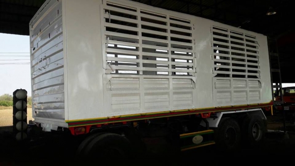 ลูกพ่วง 3 คานแท้ ยาว 7 เมตร - คอกสูง 1.90 เมตร ไม่ดั้ม บริษัท เจ.พี.เอ็น อินดัสตรี้ จำกัด สภาพพร้อมใช้ ลูกพ่วง 3 คานแท้ ยาว 7 เมตร - คอกสูง 1.90 เมตร ไม่ดั้ม บริษัท เจ.พี.เอ็น อินดัสตรี้ จำกัด สภาพพร้อมใช้