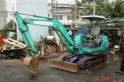 ขาย รถขุดเล็ก komatsu pc30-7 เก่าจากญี่ปุ่นแท้ๆ แทร็กเหล็ก สภาพสวยพร้อมใช้งาน ราคาถูก โทร.02-9409240