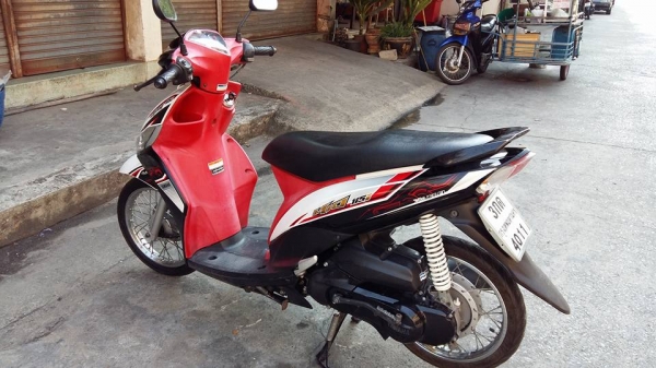 Mioปี 56 สีแดง ขาว รถสวยมาก เครื่องเดิม แน่นๆ มีเล่ม เอกสารครบ ไม่ผิดหวังแน่นอน โทร. 02-9165022,099-0812001