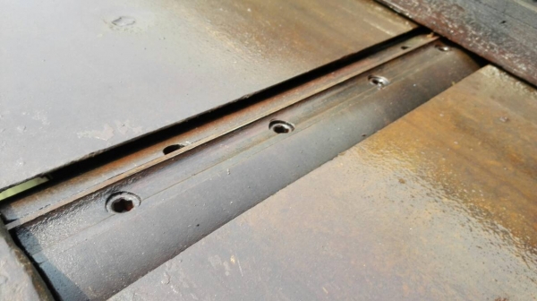 Sell> ขายเครื่องไสไม้ 12" เครื่องพร้อมใช้งาน ไม่มีตำหนิ ไฟ 3 เฟส 380V. Sell> ขายเครื่องไสไม้ 12" เครื่องพร้อมใช้งาน ไม่มีตำหนิ ไฟ 3 เฟส 380V.