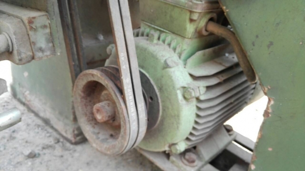 Sell> ขายเครื่องไสไม้ 12" เครื่องพร้อมใช้งาน ไม่มีตำหนิ ไฟ 3 เฟส 380V. Sell> ขายเครื่องไสไม้ 12" เครื่องพร้อมใช้งาน ไม่มีตำหนิ ไฟ 3 เฟส 380V.