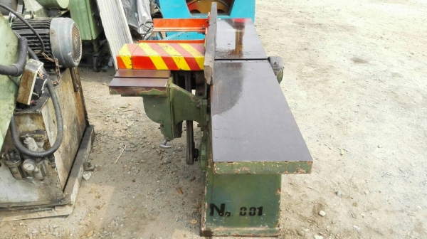 Sell> ขายเครื่องไสไม้ 12" เครื่องพร้อมใช้งาน ไม่มีตำหนิ ไฟ 3 เฟส 380V. Sell> ขายเครื่องไสไม้ 12" เครื่องพร้อมใช้งาน ไม่มีตำหนิ ไฟ 3 เฟส 380V.