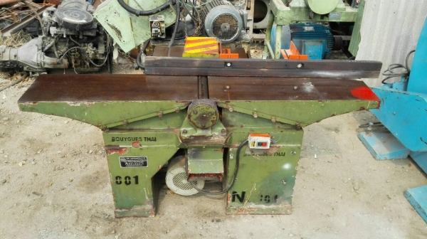 Sell> ขายเครื่องไสไม้ 12" เครื่องพร้อมใช้งาน ไม่มีตำหนิ ไฟ 3 เฟส 380V.