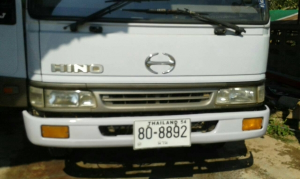 รถบรรทุก 6 ล้อ HINO ติดเครน ปีจดทะเบียน 2540 140 แรงม้า