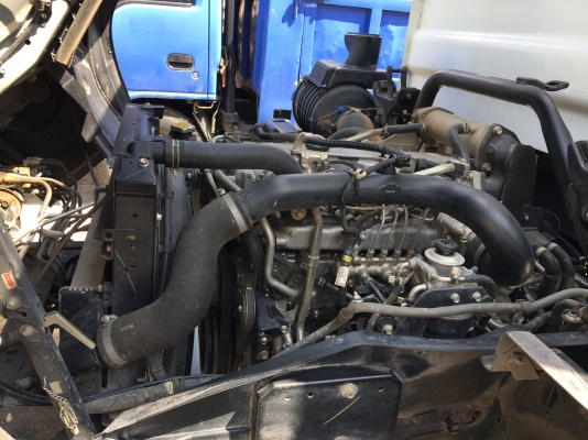 รถอีซูซุ 6 ล้อดั้ม FRR 210 แรงม้า  ปี 56.  ( รถวิ่ง 8x,xxx กม. )     สนใจติดต่อ  081 - 6079515