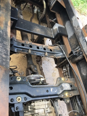 รถอีซูซุ 6 ล้อดั้ม FRR 210 แรงม้า  ปี 56.  ( รถวิ่ง 8x,xxx กม. )     สนใจติดต่อ  081 - 6079515