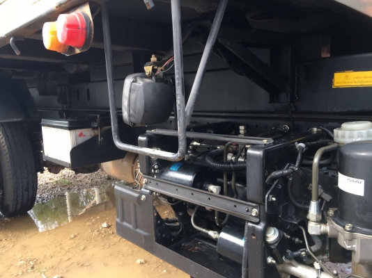 รถอีซูซุ 6 ล้อดั้ม FRR 210 แรงม้า  ปี 56.  ( รถวิ่ง 8x,xxx กม. )     สนใจติดต่อ  081 - 6079515