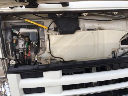 รถอีซูซุ 6 ล้อดั้ม FRR 210 แรงม้า  ปี 56.  ( รถวิ่ง 8x,xxx กม. )     สนใจติดต่อ  081 - 6079515