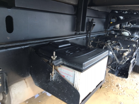 รถอีซูซุ 6 ล้อดั้ม FRR 210 แรงม้า  ปี 56.  ( รถวิ่ง 8x,xxx กม. )     สนใจติดต่อ  081 - 6079515