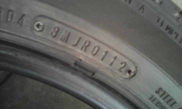 185/55R15 DUNLOP SP SPORT 230 ชุด 4 เส้น tel.081-427-3941 ไอดีไลน์ autobot107 185/55R15 DUNLOP SP SPORT 230 ชุด 4 เส้น tel.081-427-3941 ไอดีไลน์ autobot107