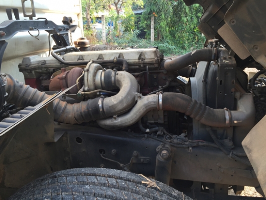 ขาย HINO MEGA FL1JNPA เครื่อง JO8C-TS 220 แรงม้า ปี 48 กระบะล่องสามมิตร ไม่ดั้ม ยาว 6.20 เมตร