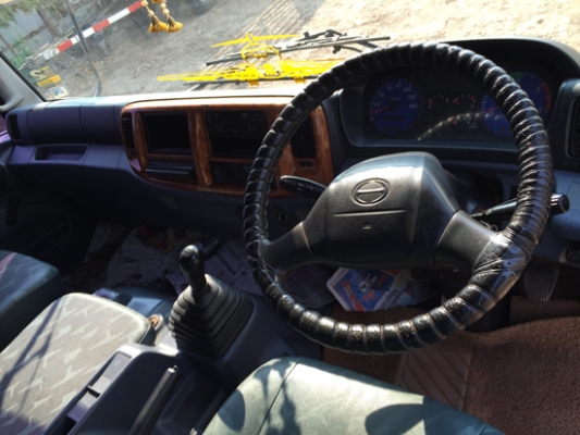 ขาย HINO MEGA FL1JNPA เครื่อง JO8C-TS 220 แรงม้า ปี 48 กระบะล่องสามมิตร ไม่ดั้ม ยาว 6.20 เมตร