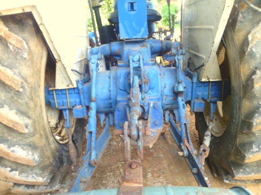 ขายรถไถ FORD 6610 2 เพลา ดุมเรียบ ใบมีดดันหน้า ไม่มีเอกสาร ราคา 470000