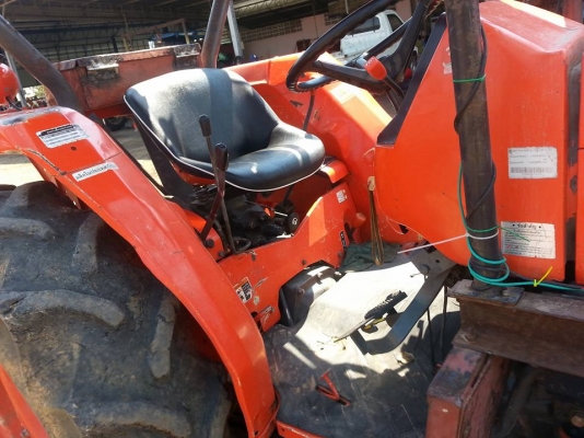 ขายรถแทรกเตอร์ คูโบต้าL4508 DI มือสอง สด-ดาว์น โหเฮงแทรคเตอร์ สาขา1