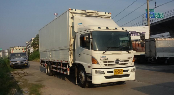 าคขายHINO FG8JPLA ซีรี่ 500 ปี 2556 ตู้ปีกนก เครื่อง 212 แรงม้า ยาว 7.50 ม. ยางเต็มทุกเส้น คัสซีสวย รา 1480000  โทร 0814825911 พิมพ์ใจ หรือ 0850097969 รุ่ง