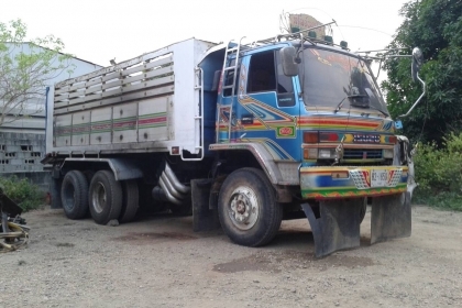 สิบล้อ อีซซุ FVZ12MY 195โบว์ 2เพาใหญ่ ดั้มมีเนียม สภาพดีสวยบางเดิมพร้อมใช้ ทะเบียนพร้อมโอน