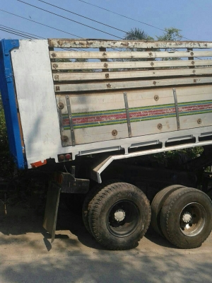 สิบล้อ อีซซุ FVZ12MY 195โบว์ 2เพาใหญ่ ดั้มมีเนียม สภาพดีสวยบางเดิมพร้อมใช้ ทะเบียนพร้อมโอน