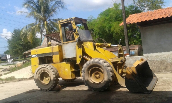 ขายรถตักล้อยาง CAT 510C เอกสารอินวอย ราคา 650000