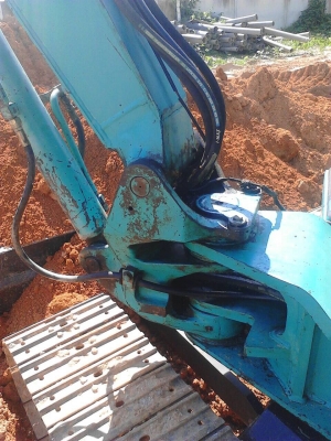 ขายรถแบคโฮ KOMATSU PC40-7 เอกสารอินวอย ราคา 400000