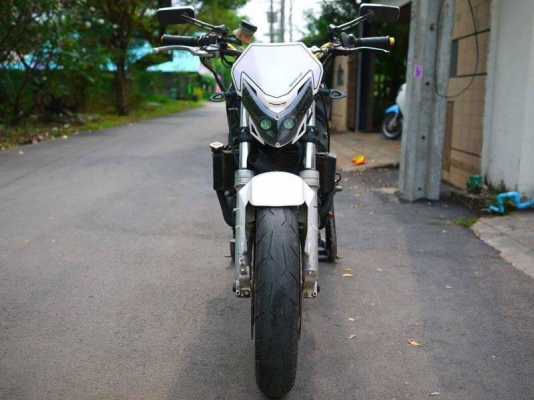 ขาย Honda VFR Nc30 พร้อมทะเบียนแท้ แต่งสตั้น เครื่องดีมากเดินเบาสนิท