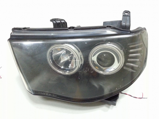 ไฟหน้าไทรทัน 2006 ไฟหน้าไทรทัน 2006