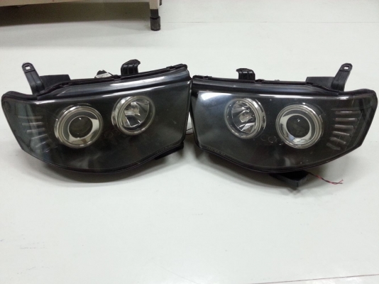 ไฟหน้าไทรทัน 2006 ไฟหน้าไทรทัน 2006