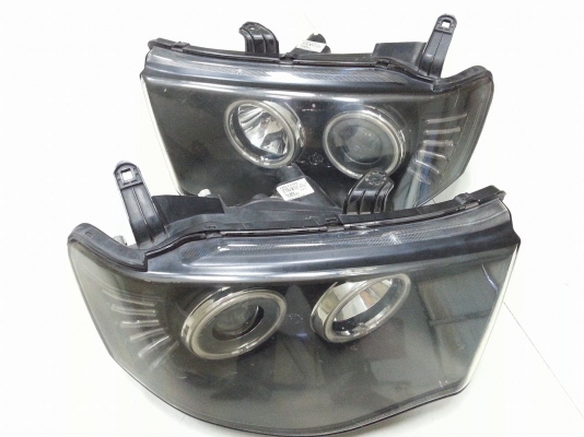 ไฟหน้าไทรทัน 2006 ไฟหน้าไทรทัน 2006