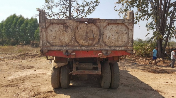 ขาย 10 ล้อดั้ม ไอ้หลง FN527M-A เครื่อง 6D16 195 แรงม้า เกียร์ 6 สปีด คัสซีสวยตลอดเส้น กระบะไม่ค่อยสวย ทะเบียนพร้อมโอนครับ ขาย 10 ล้อดั้ม ไอ้หลง FN527M-A เครื่อง 6D16 195 แรงม้า เกียร์ 6 สปีด คัสซีสวยตลอดเส้น กระบะไม่ค่อยสวย ทะเบียนพร้อมโอนครับ