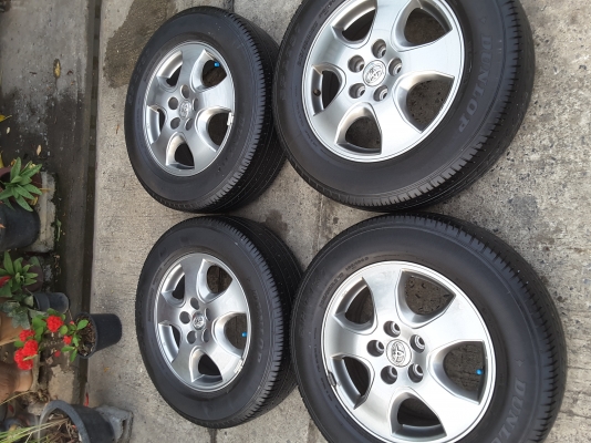 ล้อ toyota ขอบ 16 5รู 114 พร้อมยางปี 12 ชุดล่ะ 6800