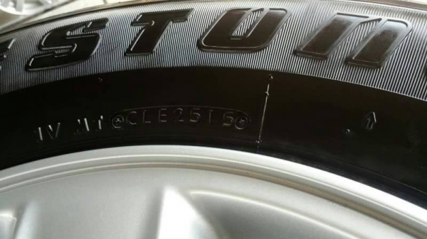 ล้อ all new isuzu ขอบ 16 พร้อมยาง bridgestone 245 70 16 ชุดล่ะ 15500