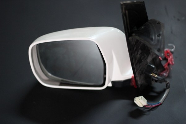 ขาย กระจกมองข้าง  โตโยต้า อัลพาร์ด ปี 04TOYOTA ALPHARD 04 อะไหล่รถยนต์ มือสอง