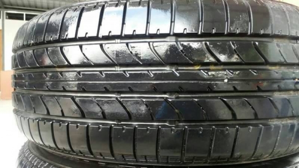 ยาง bridgestone 205 55 16 ปี 13 ชุดล่ะ 4500
