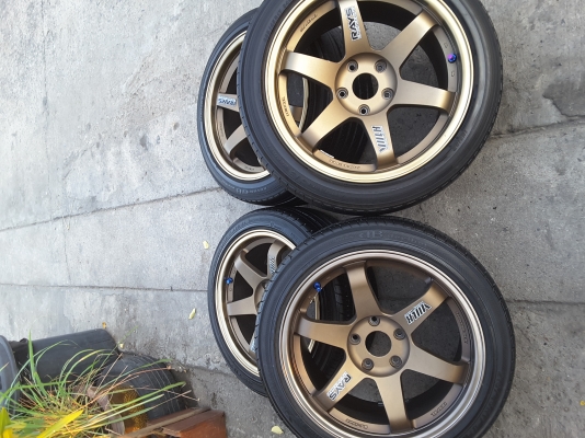 ล้อ te37 ขอบ 17 5รู 114 พร้อมยางชุดล่ะ 12500