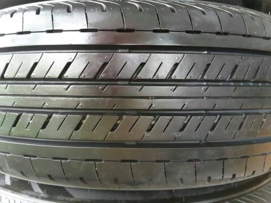 ยาง bridgestone 215 65 16 ปี 15 ถอดป้ายแดง ชุดล่ะ 8000