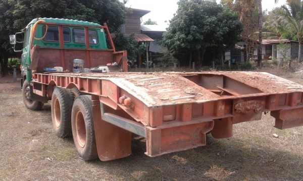 ด่วนๆลดสุดขายถูก รถบรรทุกรถแบดโฮ บรรทุก CAT 320 อยู่ทะเบียนไม่ขาดชุดโอนพร้อมหางเหล็ก H บีม