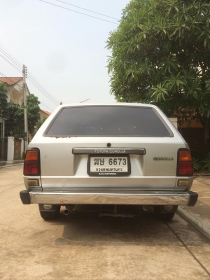 ขาย ke70 van 5d หายากสุดๆ รถมีน้อย เดิมเป็นรถหลวง จดทะเบียนปี55 ภาษีไม่ขาดต่อ เอกสารชุดโอนครบ รถบางๆ ทรงสวย ไม่เคยทำสี ภายในเดิมๆ เครื่องเดิม4k ติดlpg จอดอย่างเดียวไม่ค่อยได้ขับ. ราคา90000บาท ล้อเดิมๆ ราคา100000บาท ล้อ13 ฮายาชิ ตามรูป พร้อมแร็ก หลังคา ดูร