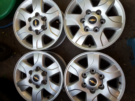 ล้อ chave ขอบ 16 ถอดป้ายแดงชุดล่ะ 4000